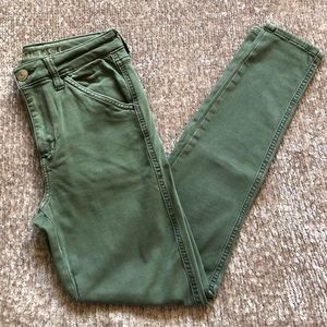 American Eagle Green Hi Rise Jegging